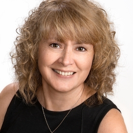 Janie Lanteigne Headshot